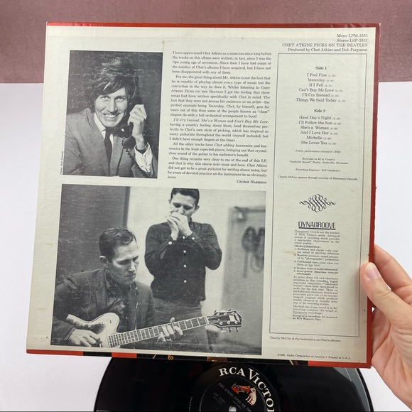 Chet Atkins Picks On The Beatles Vinyl Music Record - Picture 7 of 7